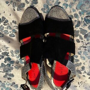 Pas de Rouge Black and Red Mixed-Media Sandals